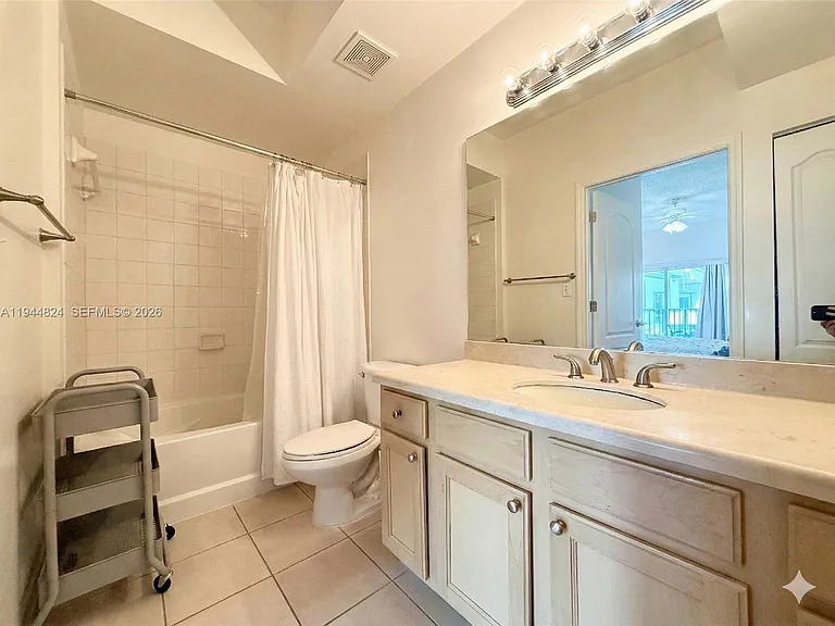 6001 SW 70th St #612 — Photo 15