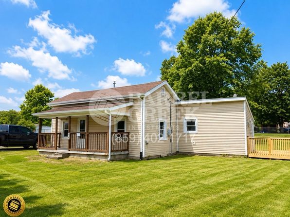 60 Smallwood Ave