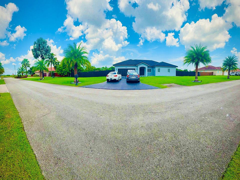 2nd image of 30451 SW 194th Ct