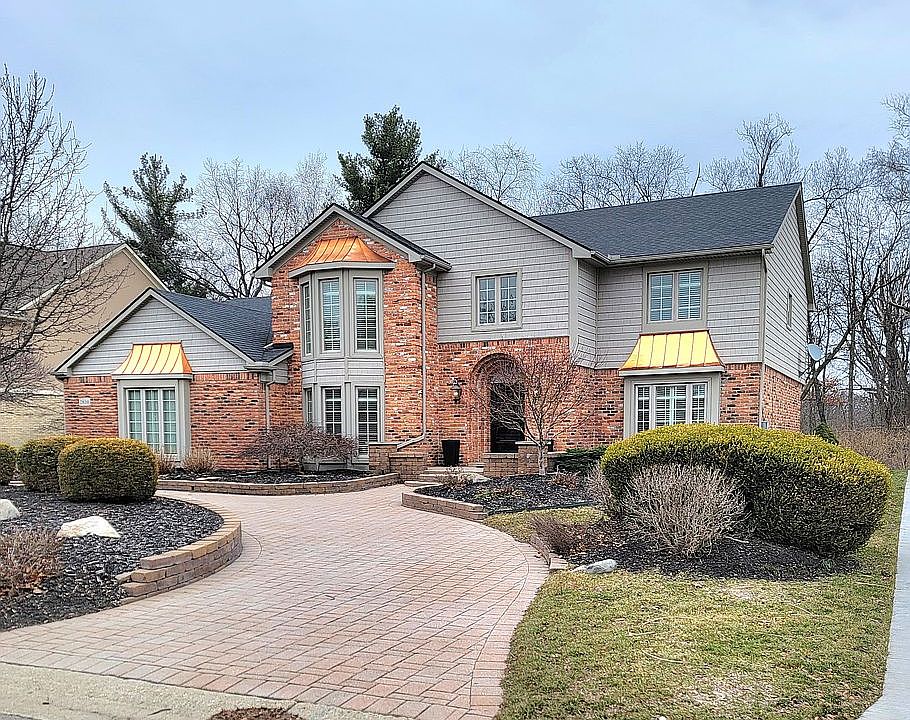 1st image of 2839 Portage Trail Dr