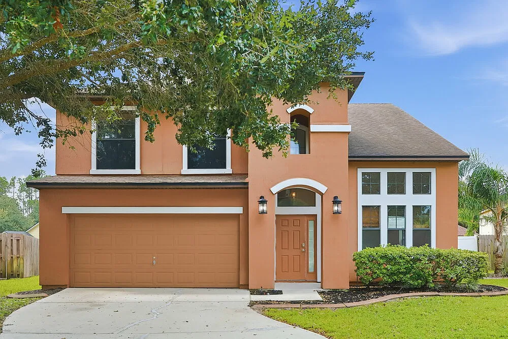 4 bed, 3.0 bath, 2339 sqft, $2,410 — Photo 1