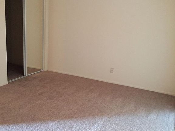 5th image of 3750 Glendon Ave APT 12