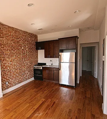 Rented by Rental Solutions Inc | media 10