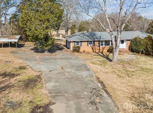 9525 Brief Rd, Charlotte, NC 28227