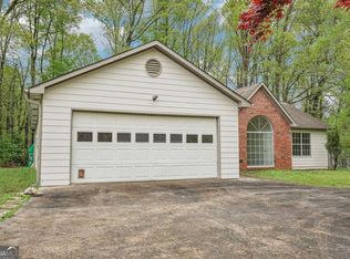 3719 Bomar Rd, Douglasville, GA 30135