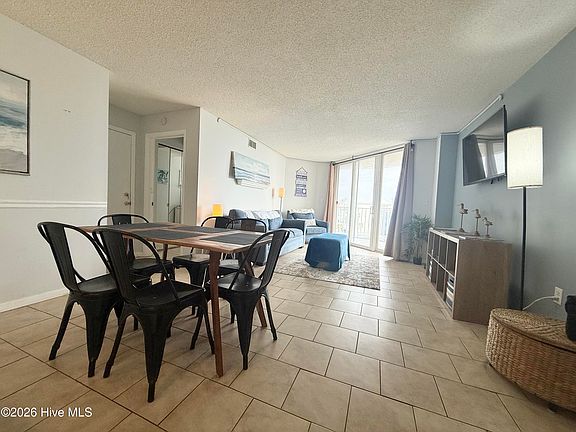 4th image of 2000 New River Inlet Road #3211