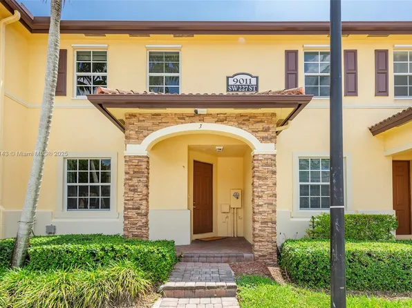 9011 SW 227th St Unit 3, Cutler Bay, FL 33190