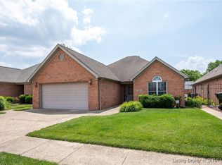 1895 Woodside Dr, Clarksville, IN 47129
