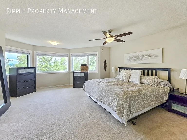 138 Mount Robson Close SE — Photo 27