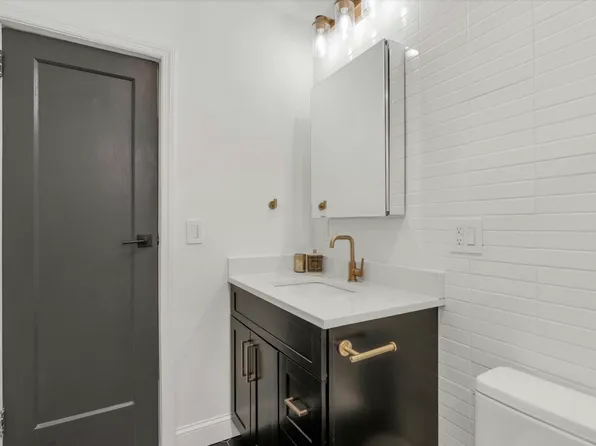 107 Kensington Avenue image 20 of 32