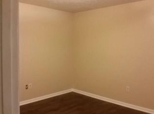 1108 Church St APT 6, Milton, WV 25541