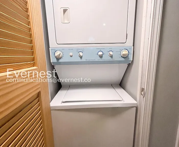 1408 Lyle Ave #A — Photo 14