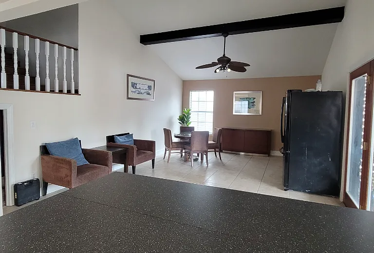 5709 Avenida Silla — Photo 6