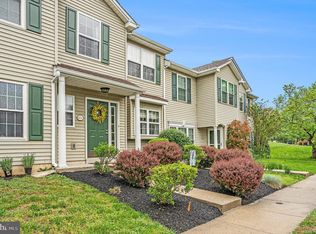 111 Pin Oak Ct, Collegeville, PA 19426
