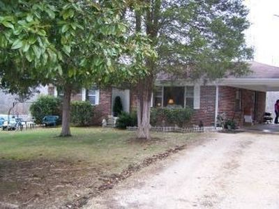 1327 Natchez Trace Rd, Camden, TN, 38320