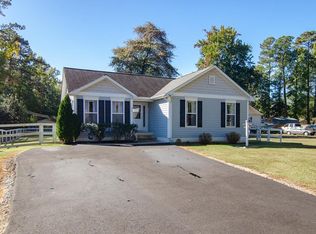 355 Monroe Dr, Colonial Beach, VA