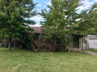7200 Alameter Ct, Louisville, KY