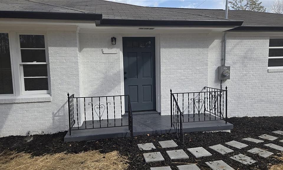 1st image of 5432 Ash St