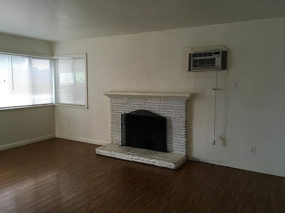 2nd image of 5819 48th Ave