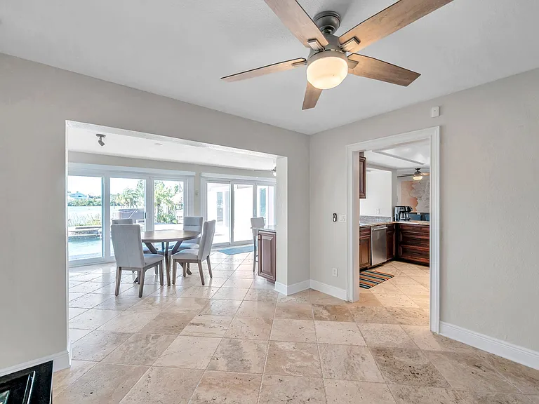 1788 McKay Creek Dr — Photo 3