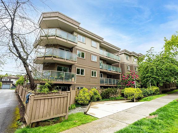2nd image of 998 W 19th Ave #301