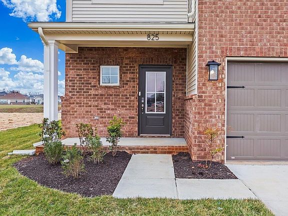 4th image of 825 Anise Ln