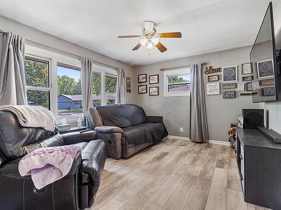 3rd image of 413 Belting Ct