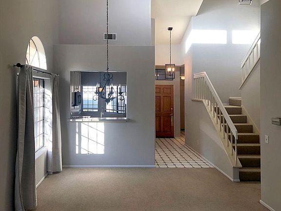 3rd image of 450 Lorenzo Dr