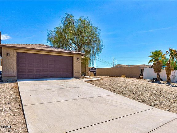 2nd image of 2260 Anacapa Pl