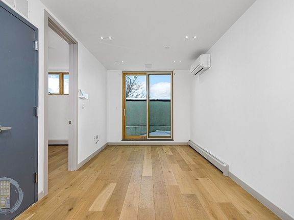 4th image of 358 Weirfield St #2FF