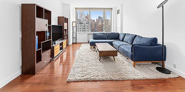 1st image of 225 E 34th St APT 15C