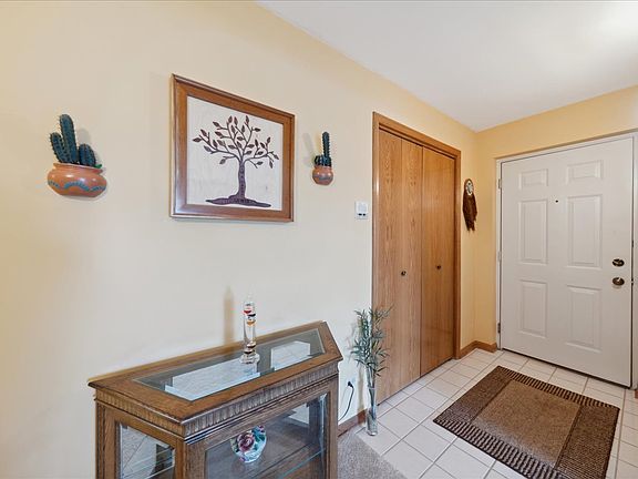 2nd image of 15720 Lake Hills Ct Unit 2N