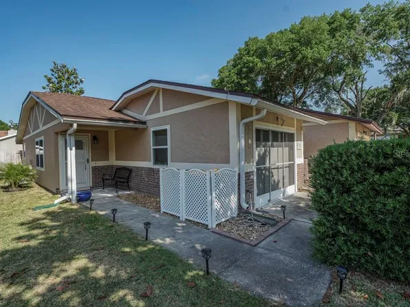 1103 Golf Club Ct, Mount Dora, FL 32757