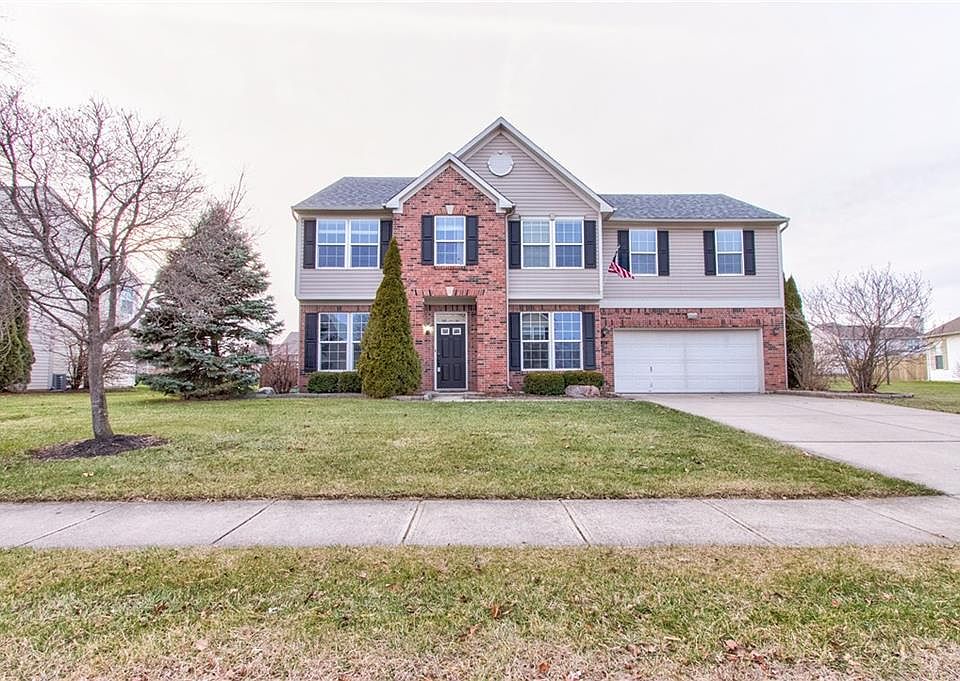 1st image of 1118 Lexington Woods Dr