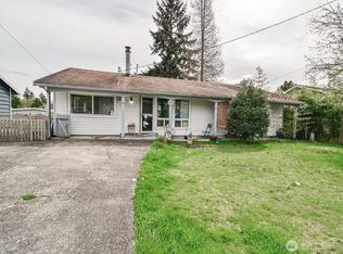 25818 19th Ave S, Des Moines, WA 98198