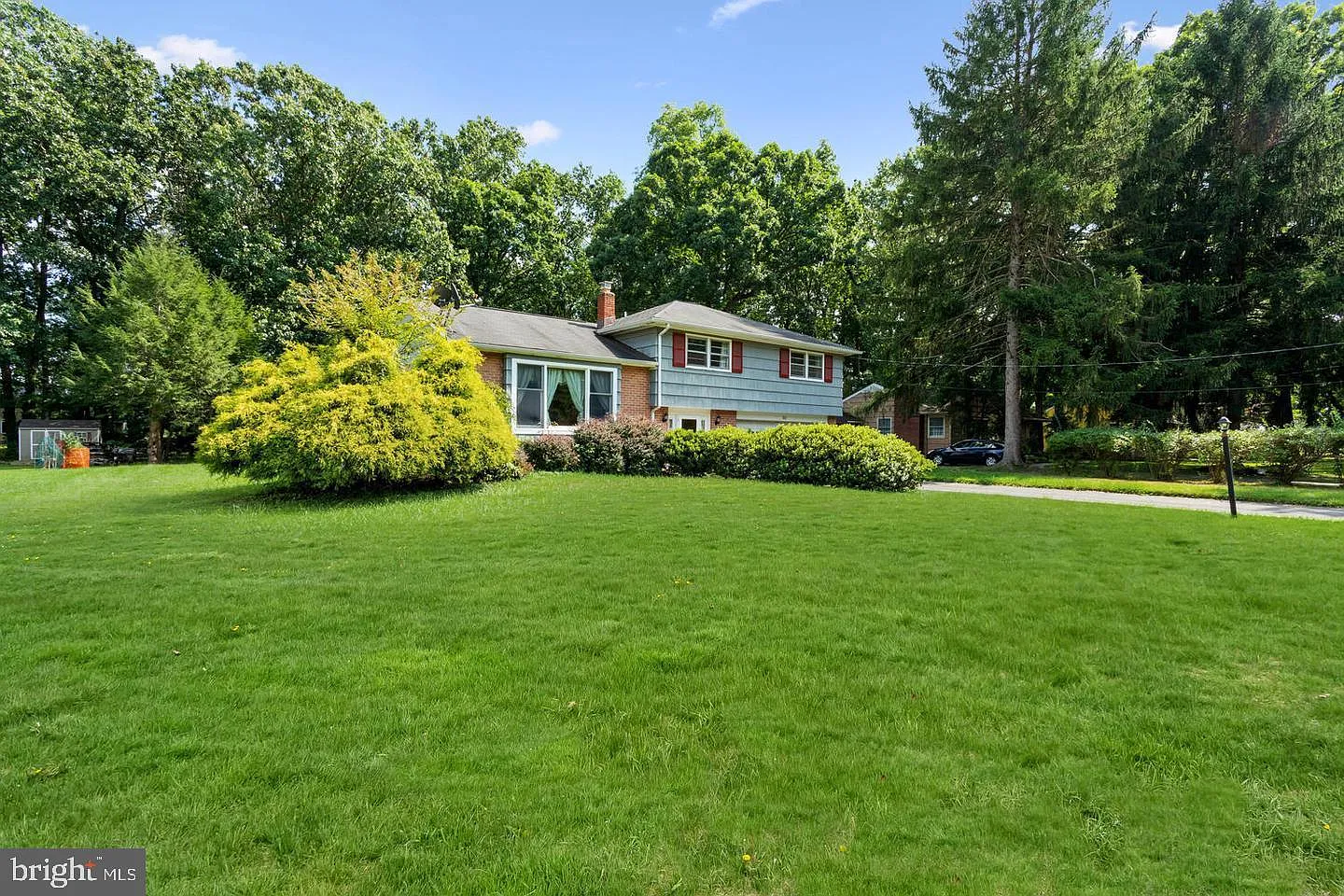 3 bed, 2.5 bath, 1747 sqft, $3,500 — Photo 2