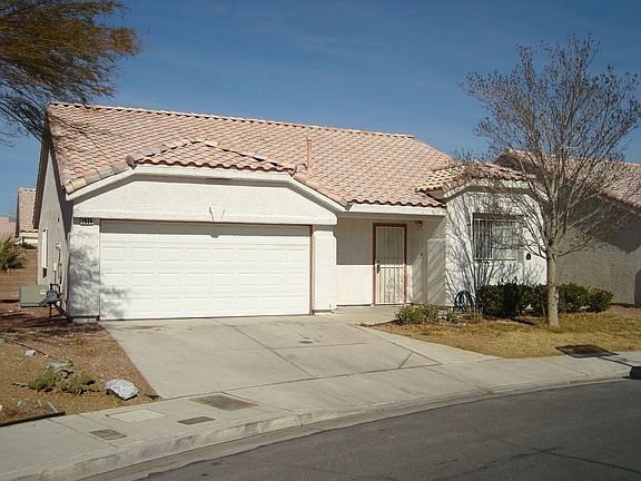 FRONT OF HOME VIEW 2