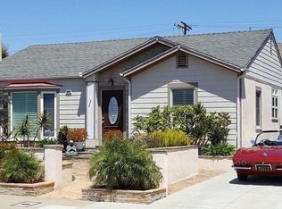 8424 Naylor Ave, Los Angeles, CA 90045