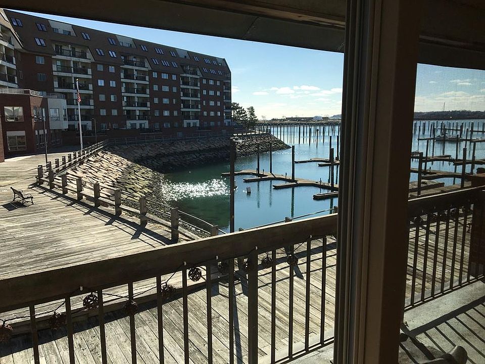1st image of 154 Lynnway Unit 202