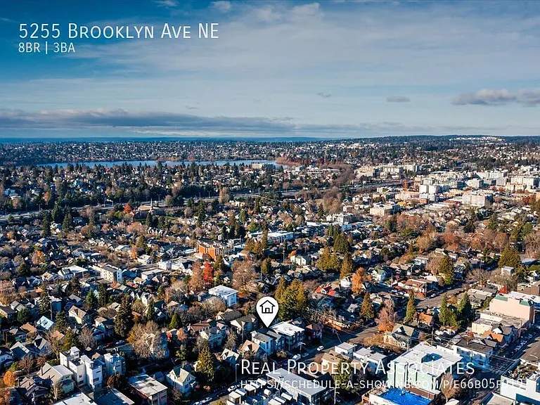 5255 Brooklyn Ave NE — Photo 43
