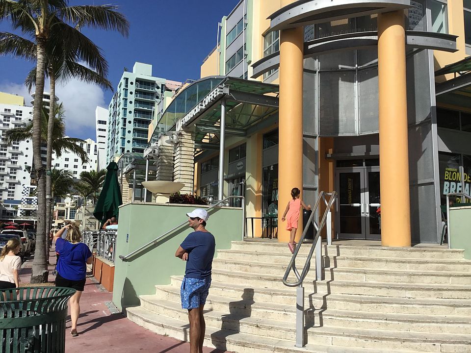 2nd image of 1446 Ocean Dr APT 8