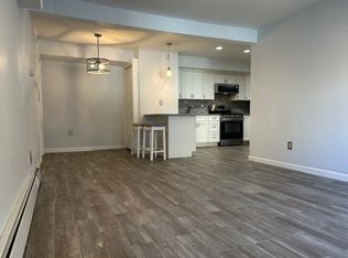 132 Hoffman Ave APT 114, Cranston, RI 02920