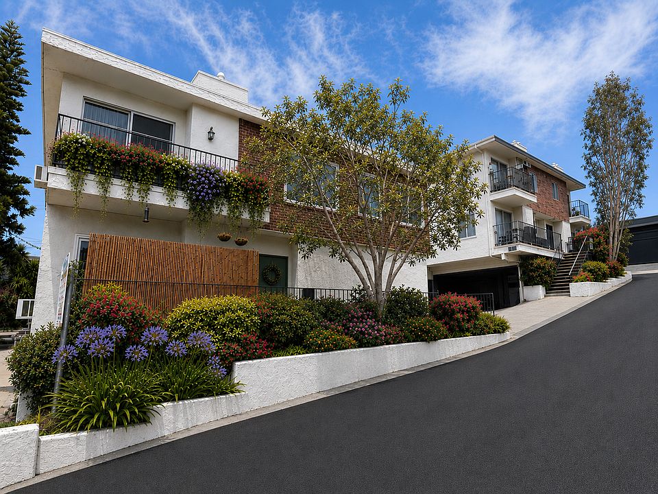 1st image of 3432-34 Centinela Ave #34-10