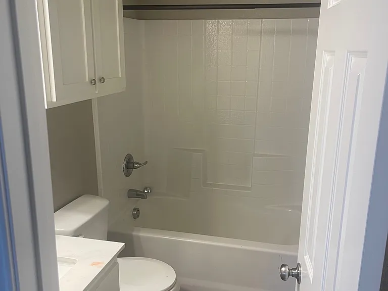 133 Quail Meadows Dr #9 — Photo 4