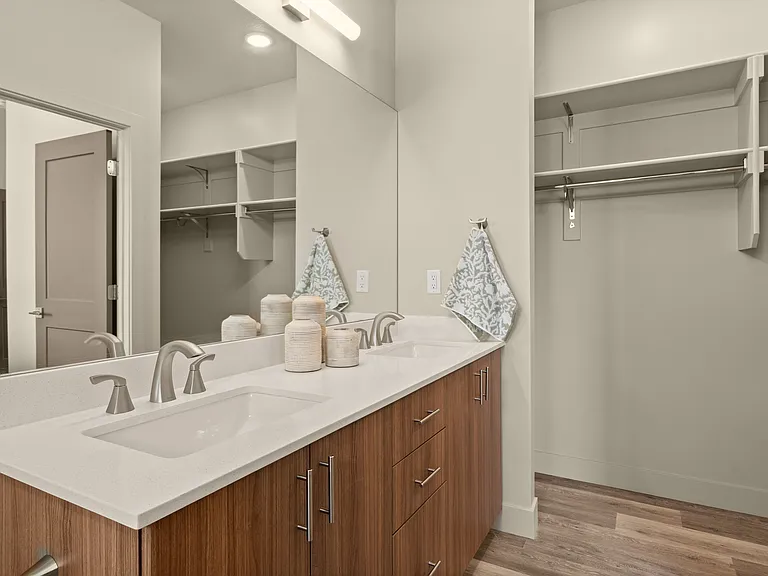 7221 S 160 E — Photo 23