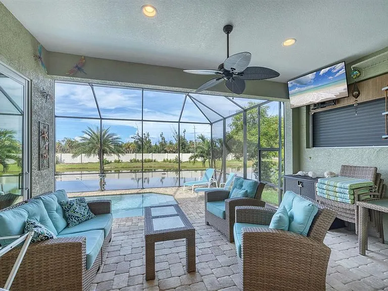 10446 Coquina Ct — Photo 33