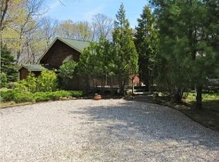 123 Harbor Blvd, East Hampton, NY 11937