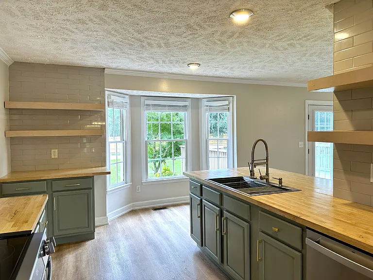 9564 Big Bay Rd — Photo 8