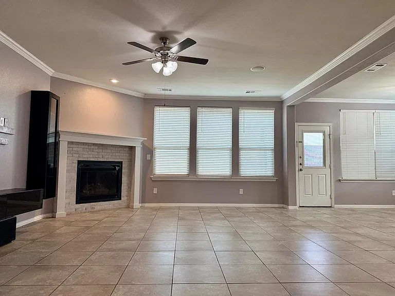 6807 Jamestown St — Photo 7