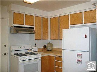 2nd image of 14622 Berkshire Pl